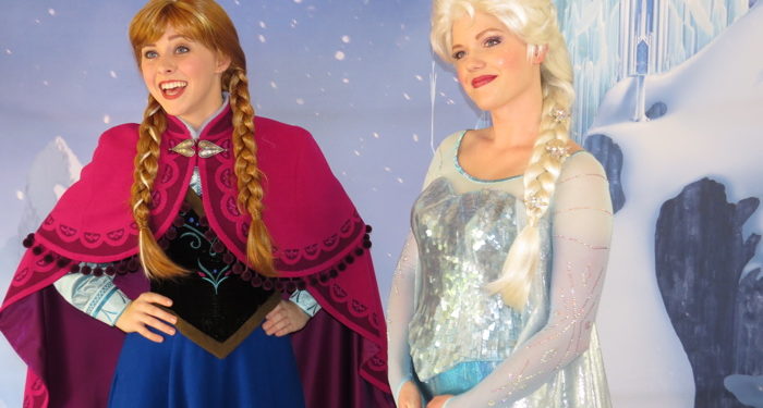 Anna-Elsa-Hollywood-Studios