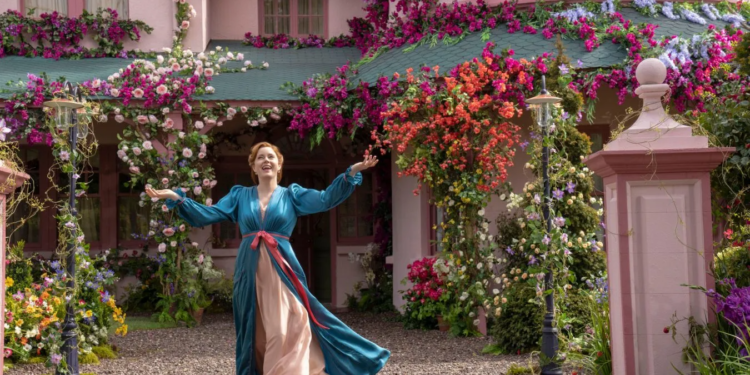 disenchanted-2022-still-giselle-pink-chateau-flowers