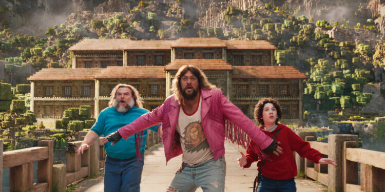 A-Minecraft-Movie-2025-Still-Jason Momoa-Jack-Black-Sebastian-Hansen