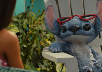 lilo-and-stitch-2025-still-stitch-glasses